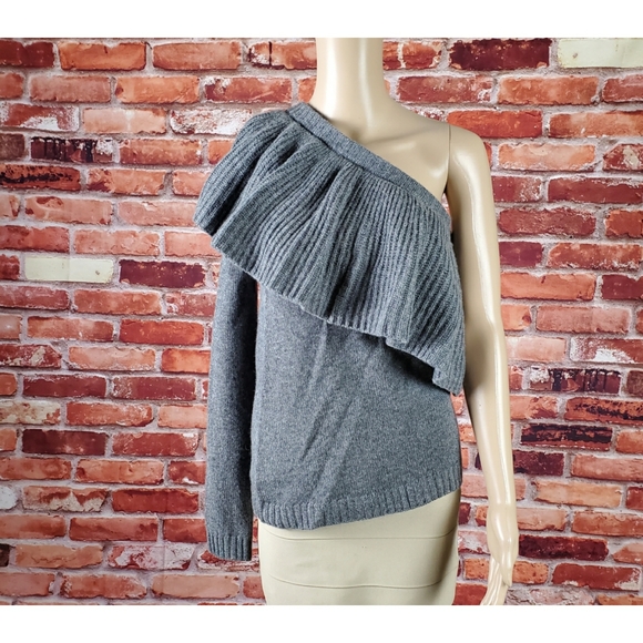 Aqua 100% Cashmere One Shoulder Sweater XS NWT - Picture 2 of 4